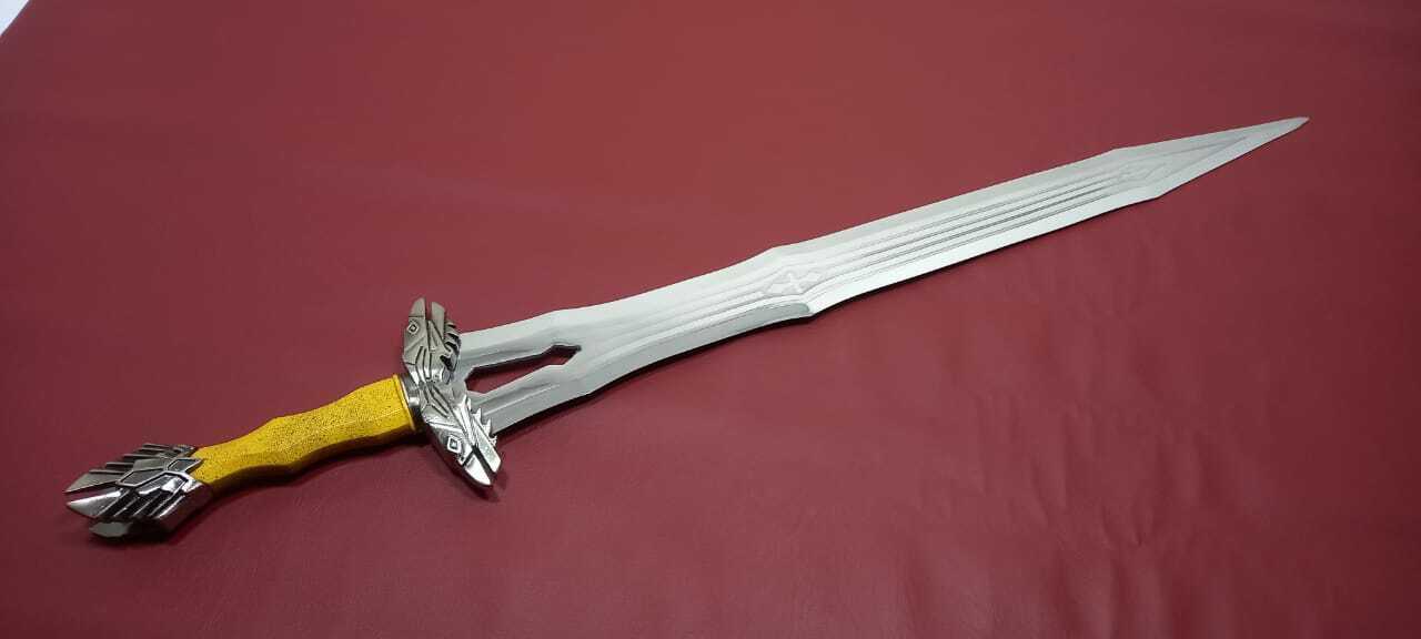 Regal Sword Of Thorin Oakenshield Fantasy With Wall Plaque