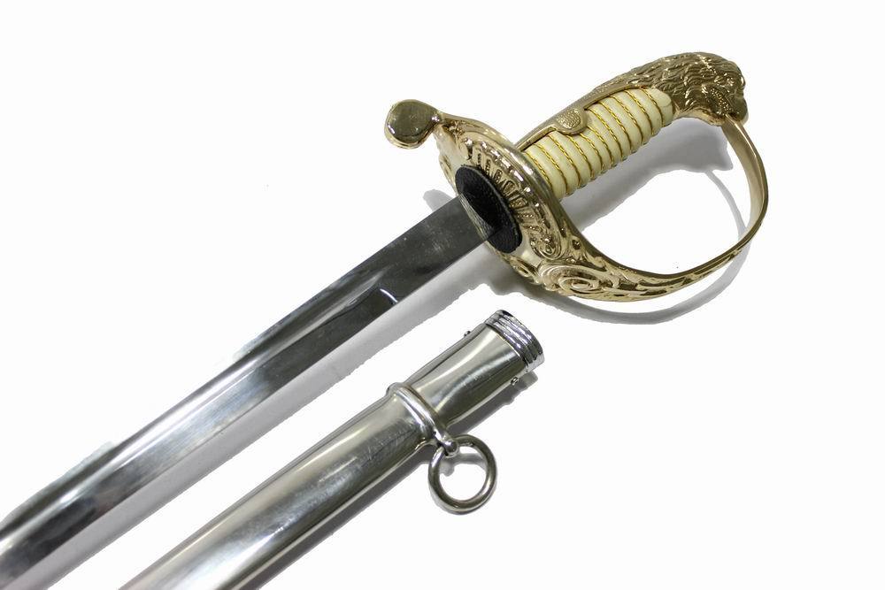 Gold English military royal guard British army cavalry sword for sale