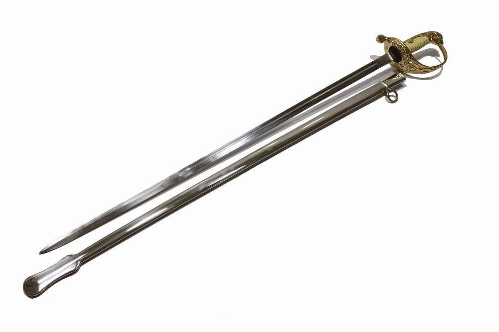 Gold English military royal guard British army cavalry sword for sale